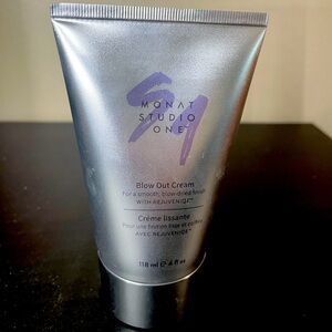 MONAT Blow Out Cream